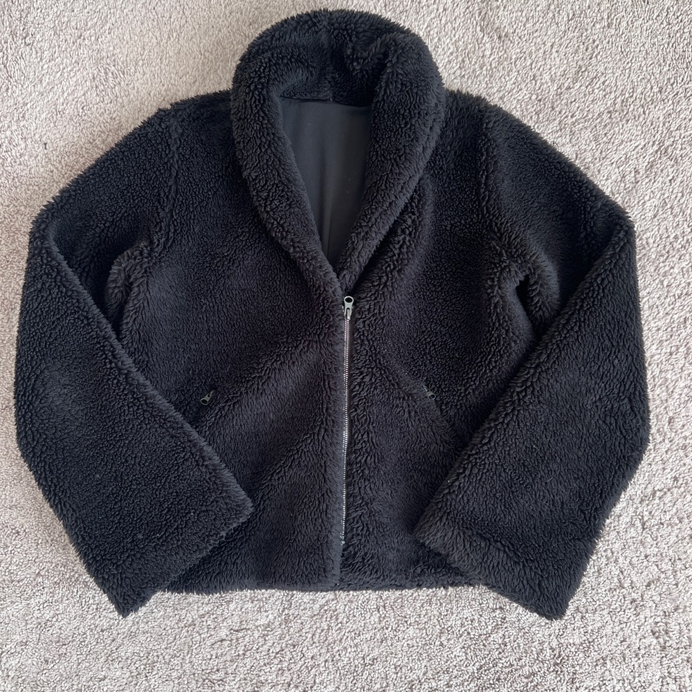 ALO Yoga Black Teddy Jacket